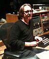 Nhà sản xuất chính của album, Butch Vig