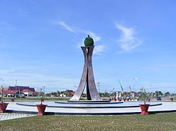 Tugu Bundaran Durian di Kasongan Lama