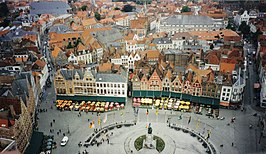 De Grote Markt in Brugge, startplaats van deze editie.