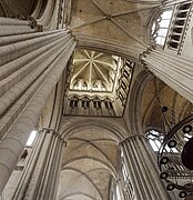 Tour-lanterne, cathédrale de Rouen (XIIIe siècle).