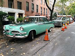 Brooklyn Heights'de çekimler sırasında dönem araçları