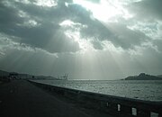 Ría de Pontevedra desde a estrada pola marisma en Lourizán.