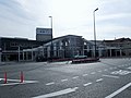 2015年1月25日より使用を開始した西条駅北口広場と駅入口