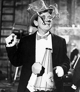 Burgess Meredith dans le rôle du Pingouin dans la série télévisée Batman en 1967.