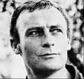 Edward Woodward op 18 september 1971 overleden op 16 november 2009