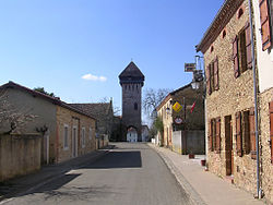 Skyline of Hontanx