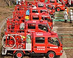 ポンプ積載車の屋根に 校区名が対空表示されている例 （熊本市消防団）