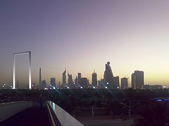 Le Dubai Frame - Étape 10