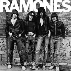 Clawr Ramones