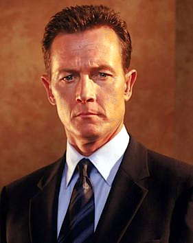 File:John Doggett.jpg