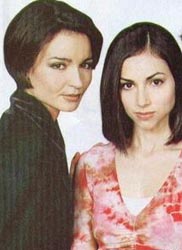 File:Lena and Bianca - Main.jpg