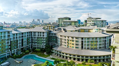 Serendra condiminiums