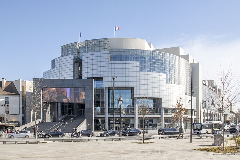 קובץ:Opéra Bastille.jpg