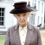 Joan Hickson Miss Marple szerepében