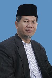 Mohd Fadzillah Kamsah