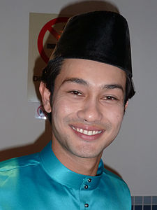 Farid Kamil