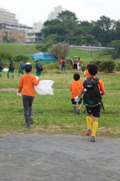 多摩川の清掃活動