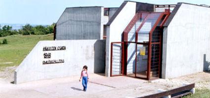 The building of the memorial exhibition