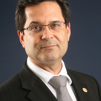 Marcelo Neves