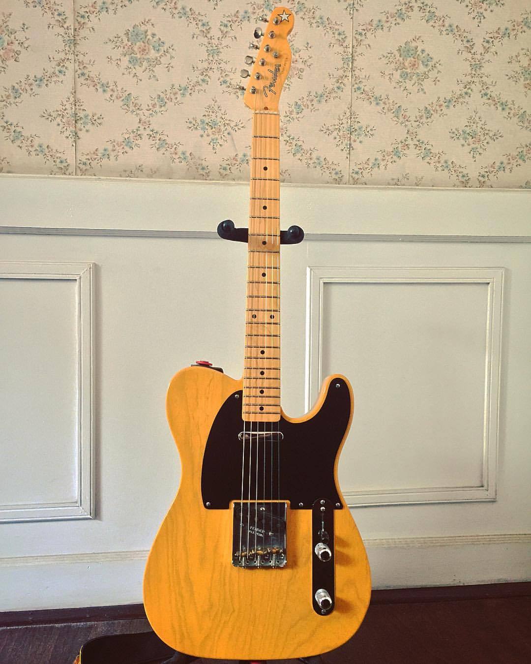 petezoom:
“Last one for #teletuesday !! 🤠 #fender #American #Vintage #thinskin #telecaster #butterscothblonde #ashbody
”