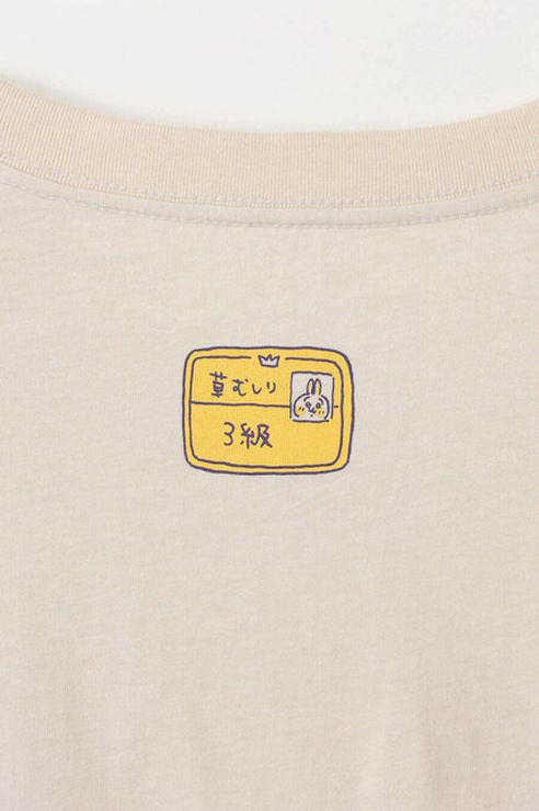 遊び心たっぷりの「ちいかわ」ロングスリーブTシャツ5種が本日12月25日12時より発売！袖には“草むしり検定”や“さすまた”などデザイン