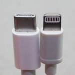 アップルはUSB Type-Cより「Lightning推し」なのか？