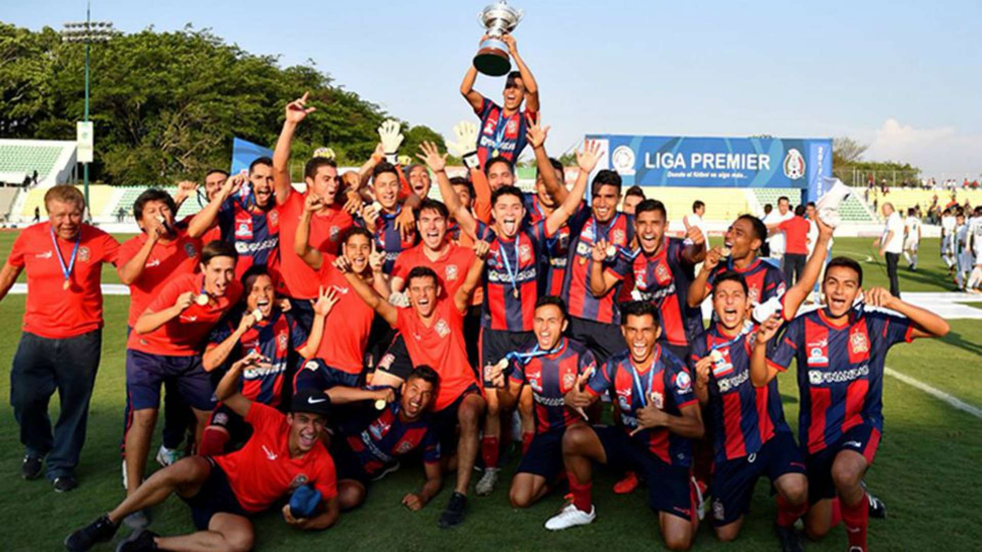 Tepatitlán campeón Liga Premier