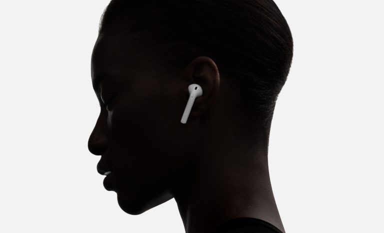 Apple AirPods