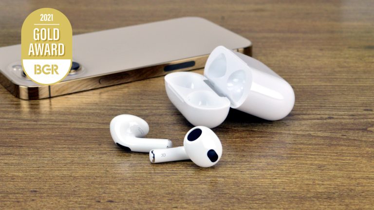 Apple AirPods 3 deals