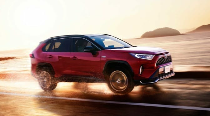 トヨタ『RAV4 PHV』試乗速報〜プラグインの長所を走りで強調【塩見 智】