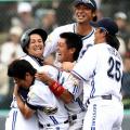 気分はもう公式戦、横浜開幕連勝 - 野球ニュース