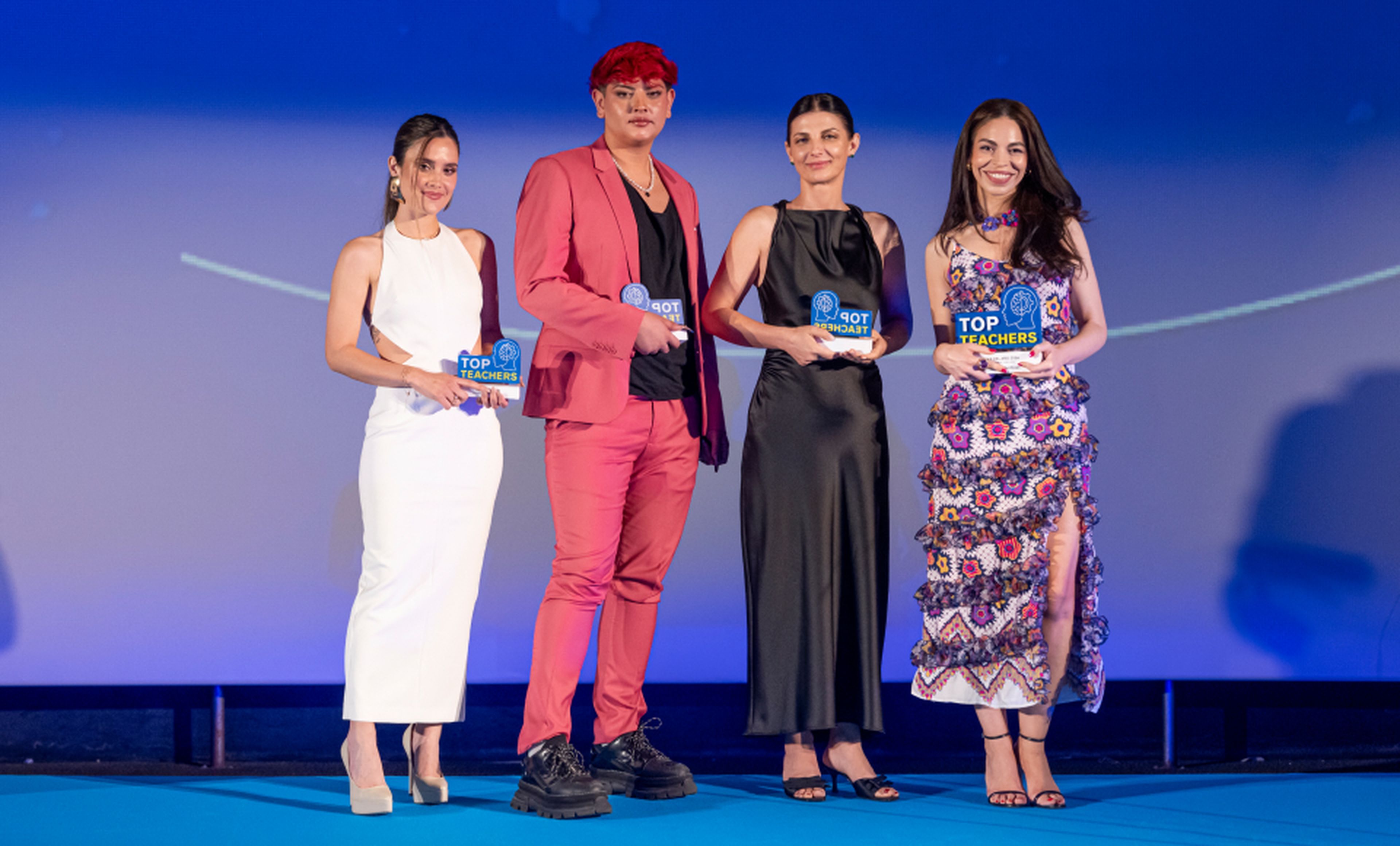 De izquierda a derecha: María Rodríguez (@merygarbeauty), La Toxi (@toxi_makeup), Eugenia Efimets (@yogafacialfit) y Camila Redondo (@nobodyisugly).