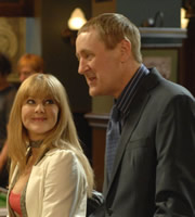 After You've Gone. Image shows from L to R: Lisa (Sarah Hadland), Jimmy Venables (Nicholas Lyndhurst). Copyright: BBC / Rude Boy Productions