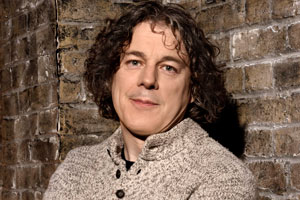 Alan Davies: As Yet Untitled. Alan Davies. Copyright: Phil McIntyre Entertainment