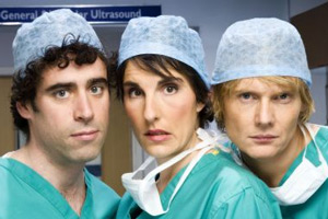 Green Wing. Image shows from L to R: Guy Secretan (Stephen Mangan), Caroline Todd (Tamsin Greig), Mac Macartney (Julian Rhind-Tutt). Copyright: Talkback Productions