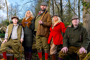 King Gary. Image shows from L to R: Teddy King (Riley Burgin), Terri King (Laura Checkley), Gary King (Tom Davis), Denise King (Camille Coduri), Big Gary King (Simon Day). Copyright: Shiny Button Productions