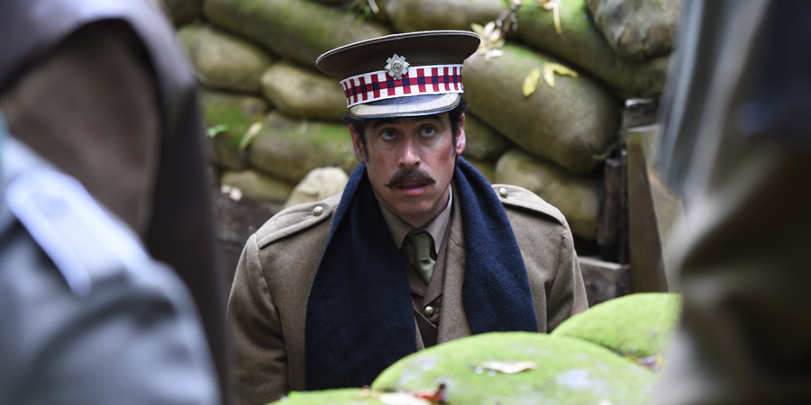 Drunk History. Lieutenant Sir Edward Hulse (Stephen Mangan). Copyright: Tiger Aspect Productions