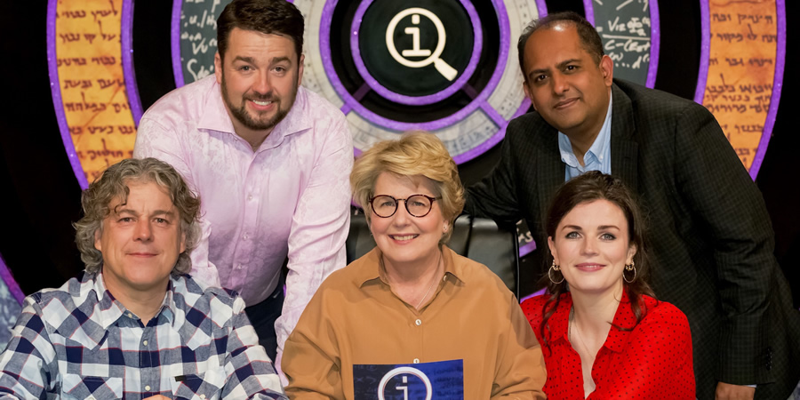 QI. Image shows from L to R: Alan Davies, Jason Manford, Sandi Toksvig, Aisling Bea, Anuvab Pal. Copyright: TalkbackThames