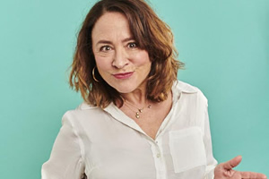 Arabella Weir