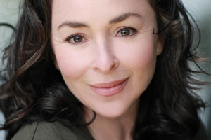 Samantha Spiro