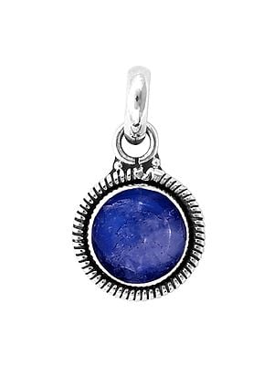 Stylish Sterling Silver Pendant with Gemstone