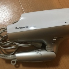 ドライヤー　Panasonic ナノケア