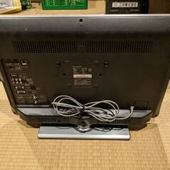 シャープ　液晶カラーテレビ　２６型