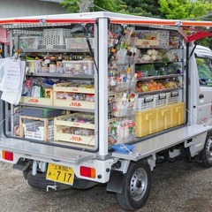 いなべ市を巡る移動スーパーのトラック運転手／土日休み可！40代・...