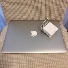 Mac book Air 13inch,Early 2015 充...