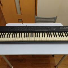 Roland MIDI KEYBOARD CONTROLLER ...