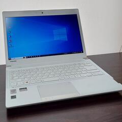 TOSHIBA dynabook R734/E36KW Core...