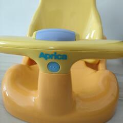 Aprica バスチェアの画像