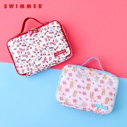 ママ世代には懐かしい♡ SWIMMERコラボのキュートなおむつポーチ、母子手帳ケースなどのベビーアイテムが登場！