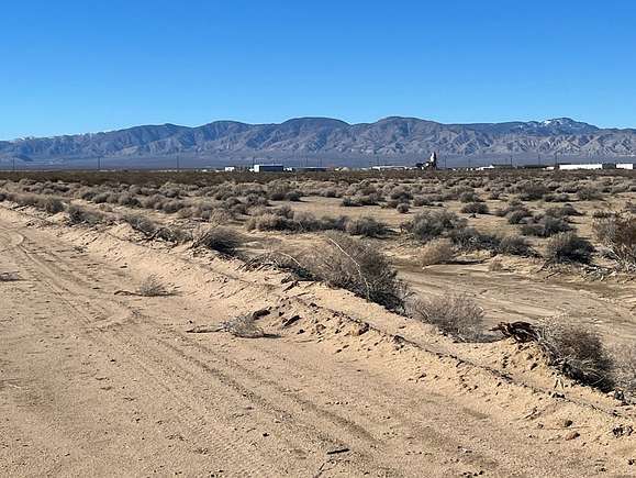 0.17 Acres of Residential Land for Sale in California City, California